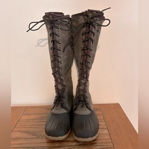 LL Bean Women’s Signature Waxed Maine Hunting Shoe